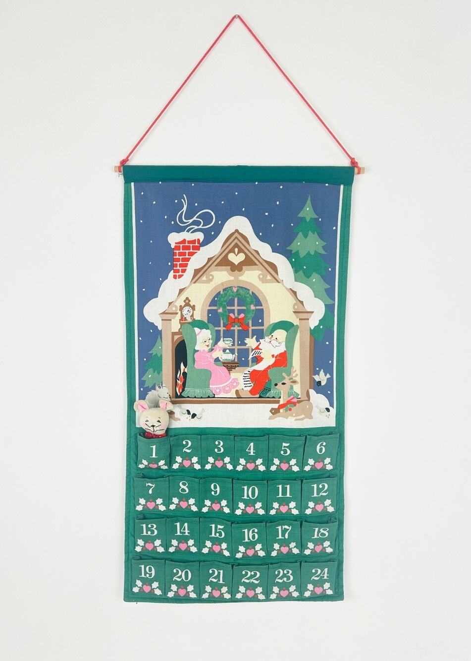 Vintage Avon Countdown to Christmas Advent Calendar w Original Mouse